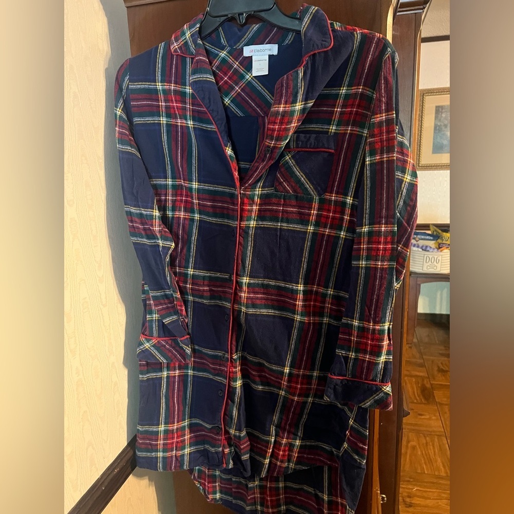 Liz Claiborne Navy and Red Plaid nightgown